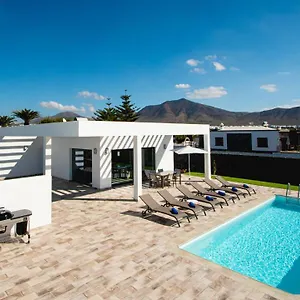 Blancazul Gazmira Villa